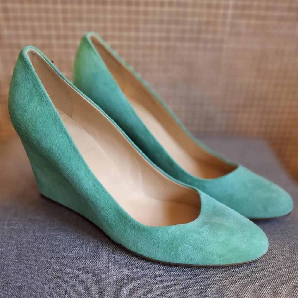 J. Crew Green Suede Martina Wedge Heel, Size 10, EUC